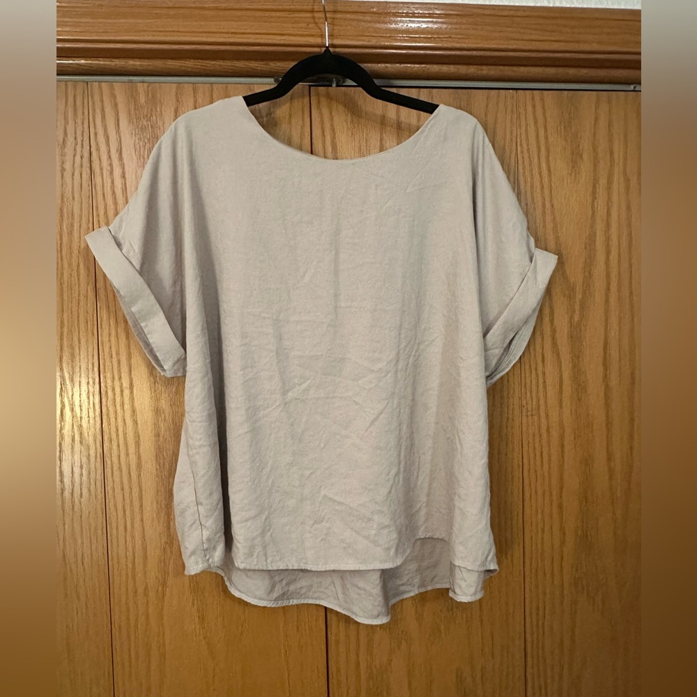 Klesis Blouse Size Large